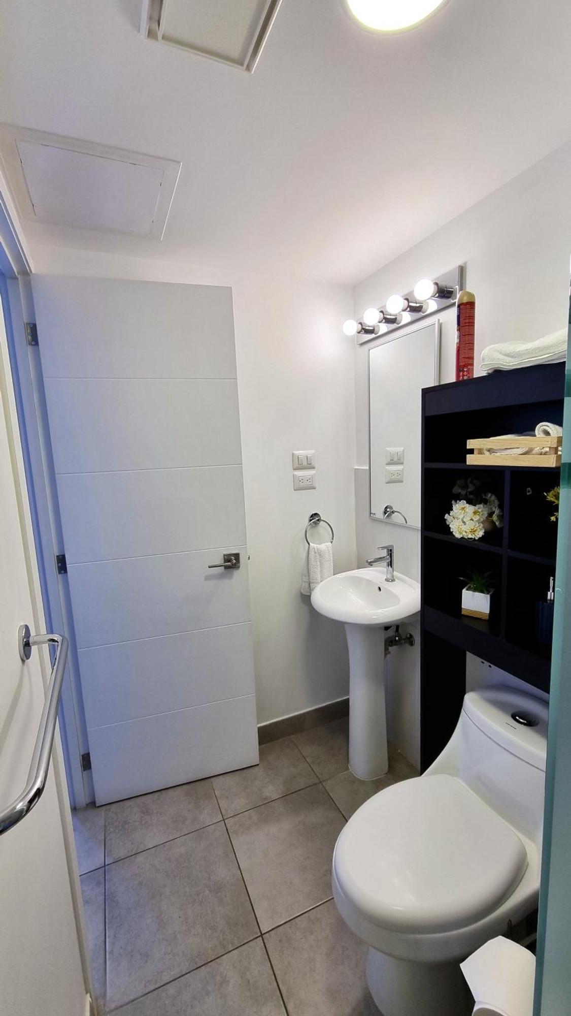 גואטמלה ¡Torre Modra Apartamento Moderno Atractiva Zona 4! מראה חיצוני תמונה