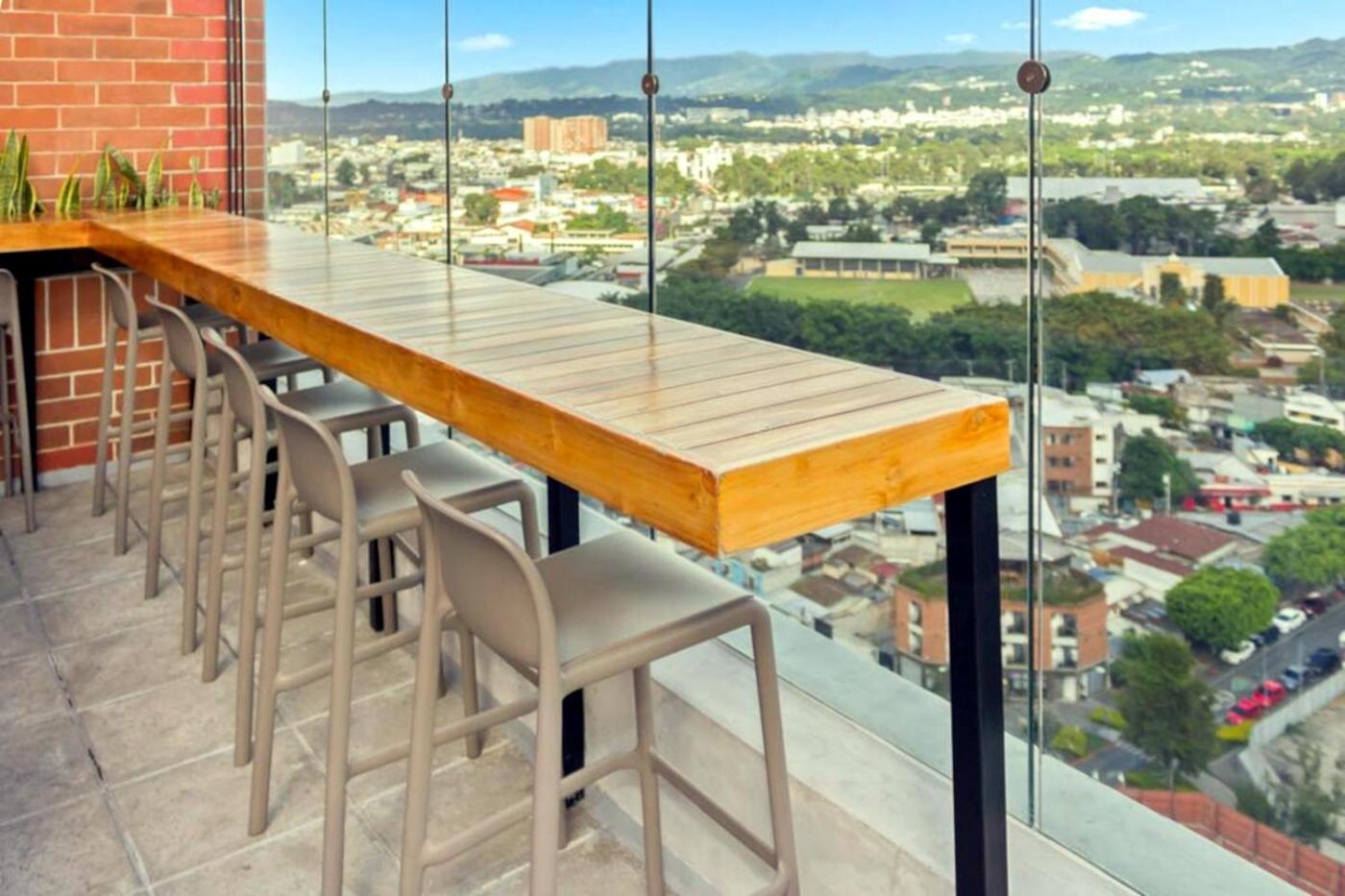 גואטמלה ¡Torre Modra Apartamento Moderno Atractiva Zona 4! מראה חיצוני תמונה