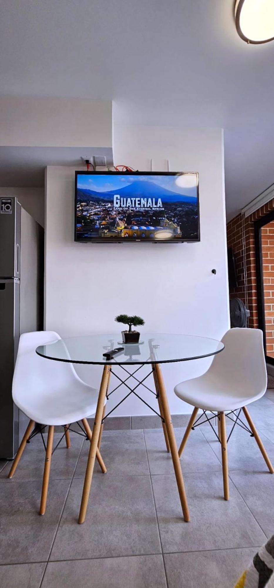 גואטמלה ¡Torre Modra Apartamento Moderno Atractiva Zona 4! מראה חיצוני תמונה